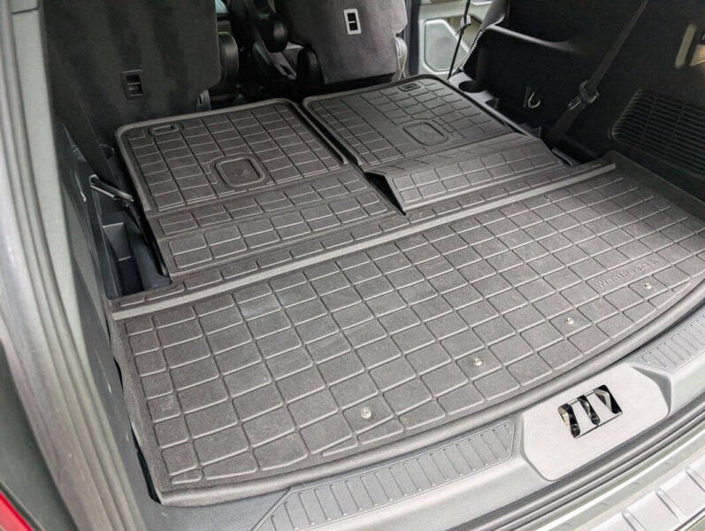 2024 Ford Explorer ST-Line