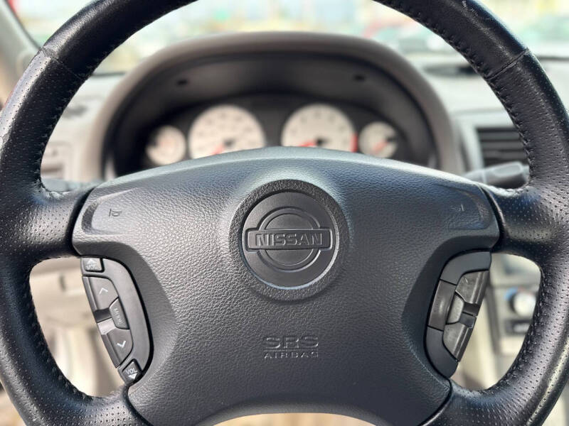 2001 Nissan Maxima SE