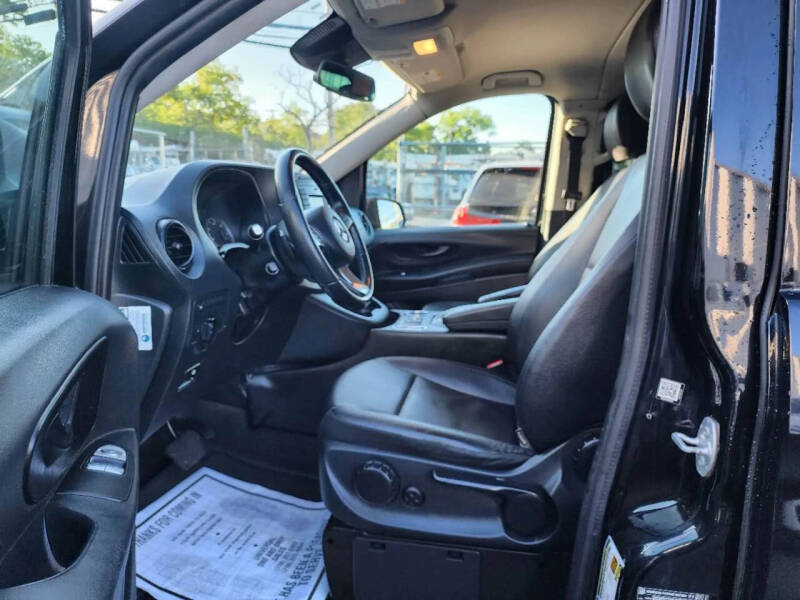 2020 Mercedes-Benz Metris Passenger