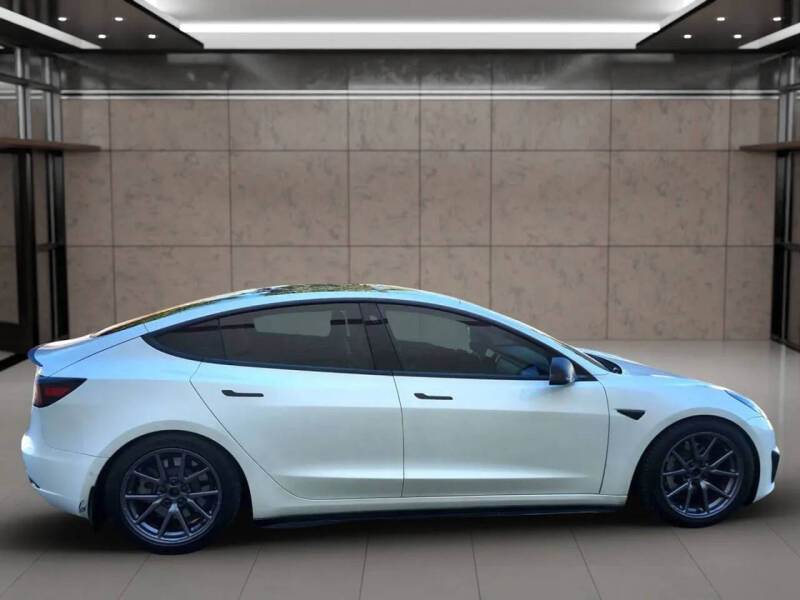 2020 Tesla Model 3 Long Range