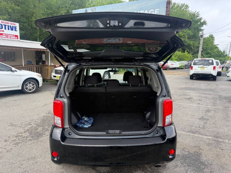 2012 Scion xB Release Series 9.0