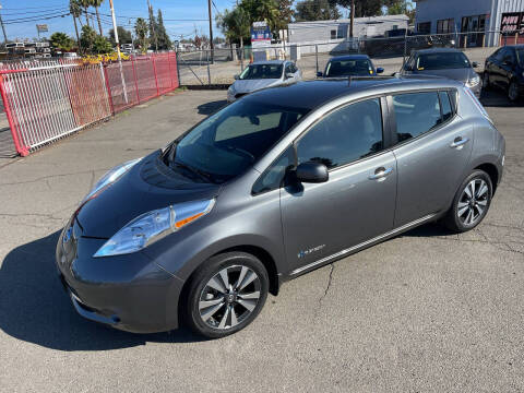 2017 Nissan LEAF S