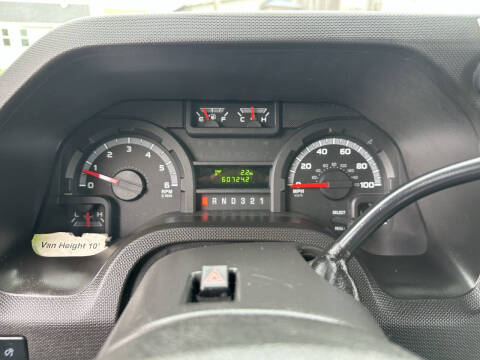 2013 Ford E-Series E-350 SD