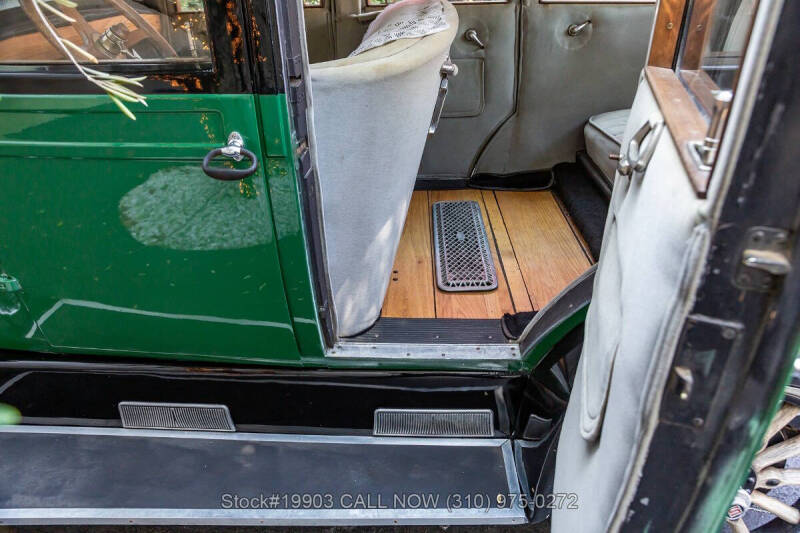 1924 Studebaker Special 6 Wagon