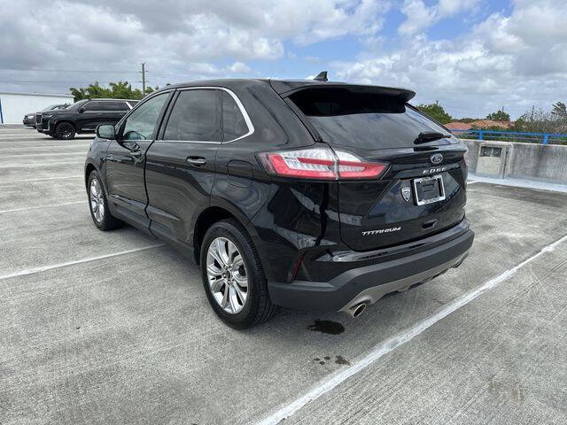2024 Ford Edge Titanium