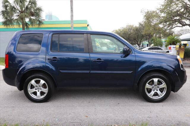 2015 Honda Pilot SUV - $12,997