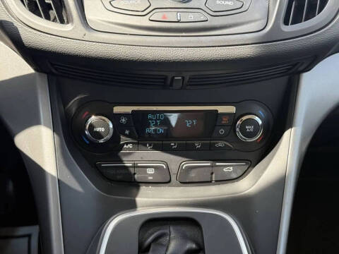 2013 Ford C-MAX Hybrid SE