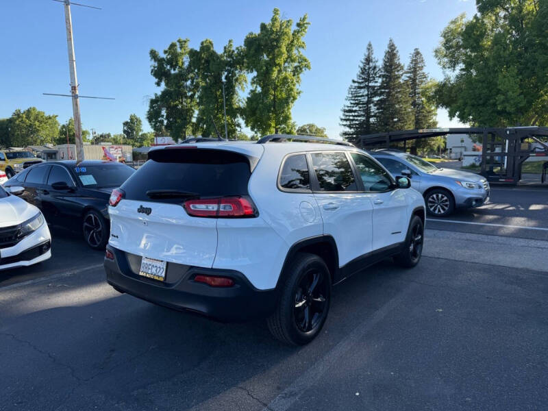 2018 Jeep Cherokee Latitude