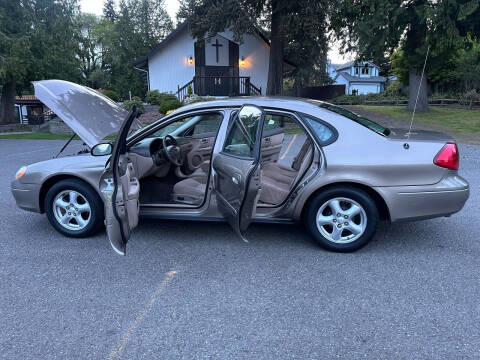2002 Ford Taurus SES