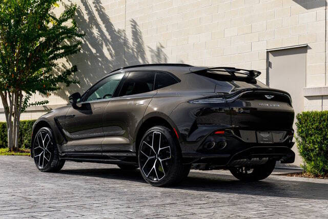2026 Aston Martin DBX 707