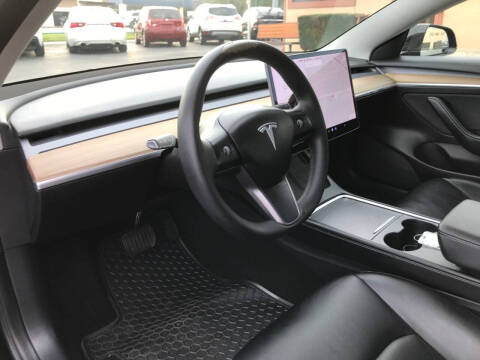 2021 Tesla Model 3 Standard Range Plus