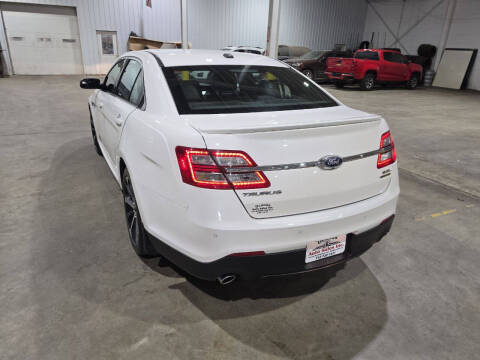 2016 Ford Taurus SEL