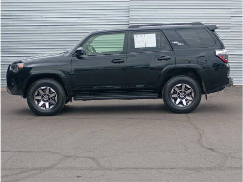 2024 Toyota 4Runner TRD Off-Road