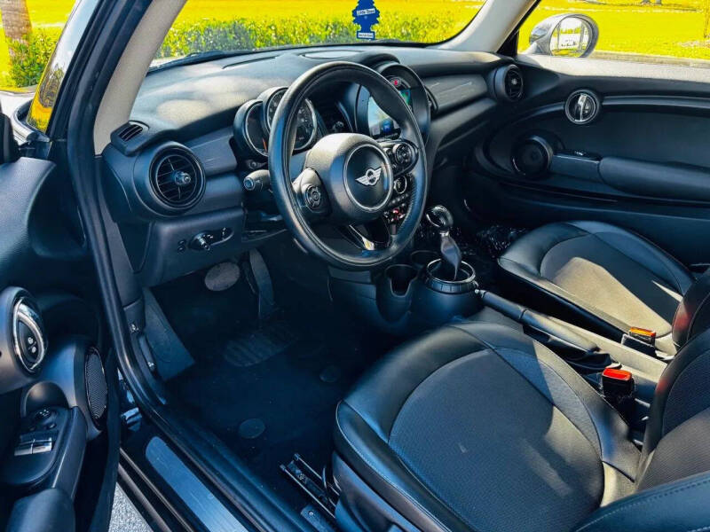 2015 MINI Hardtop 2 Door Cooper
