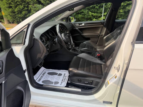 2015 Volkswagen Golf R 4Motion