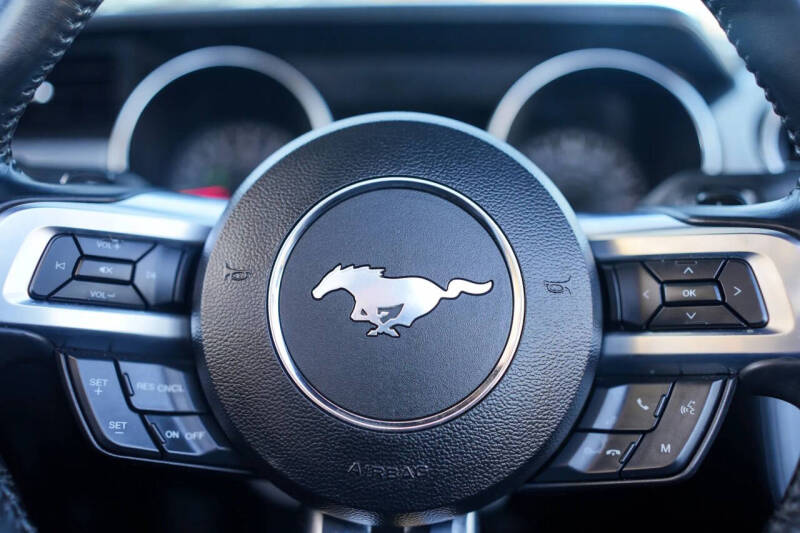 2021 Ford Mustang