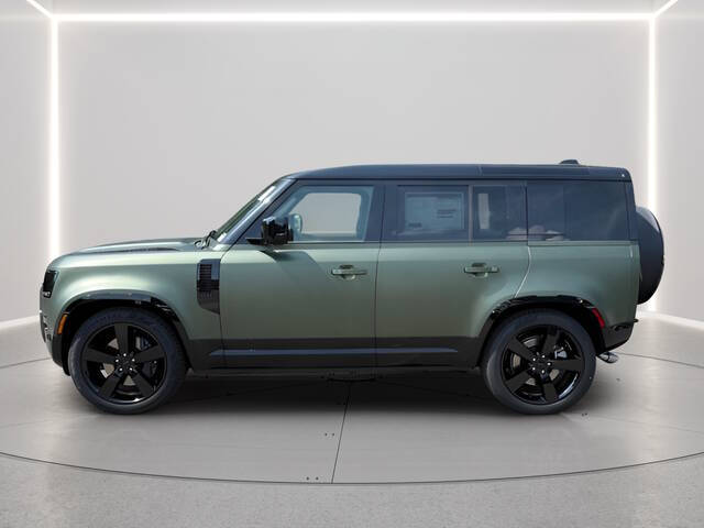 2026 Land Rover Defender 110 P500 X-Dynamic SE
