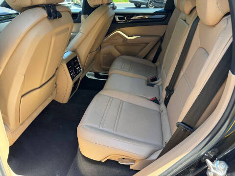 2019 Porsche Cayenne E-Hybrid