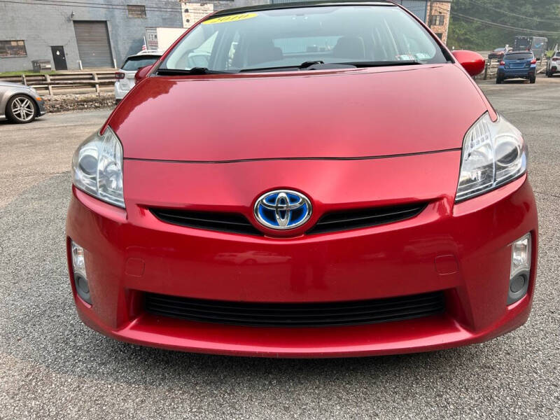 2010 Toyota Prius III