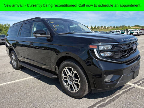 2025 Ford Expedition MAX Active