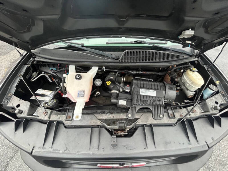 2017 GMC Savana LS 2500