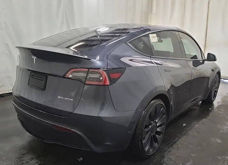 2022 Tesla Model Y Performance
