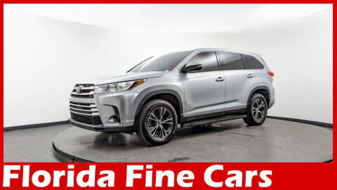 2019 Toyota Highlander LE