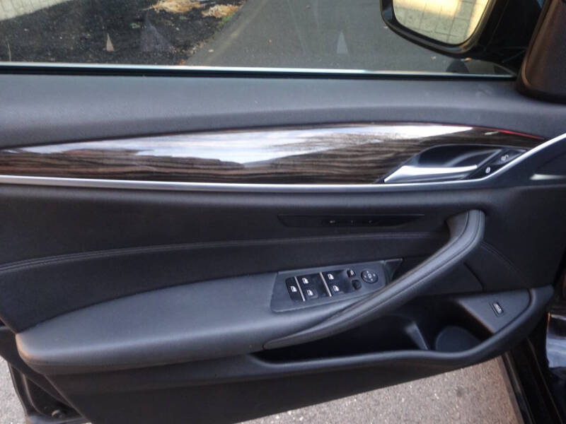 2019 BMW 5 Series 530i xDrive