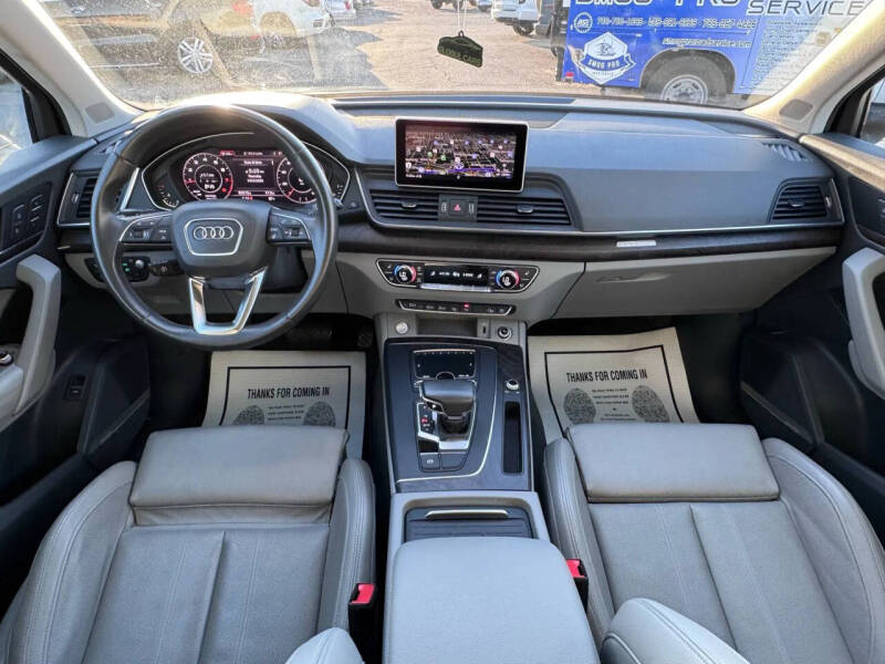 2019 Audi Q5 quattro Prestige 45 TFSI