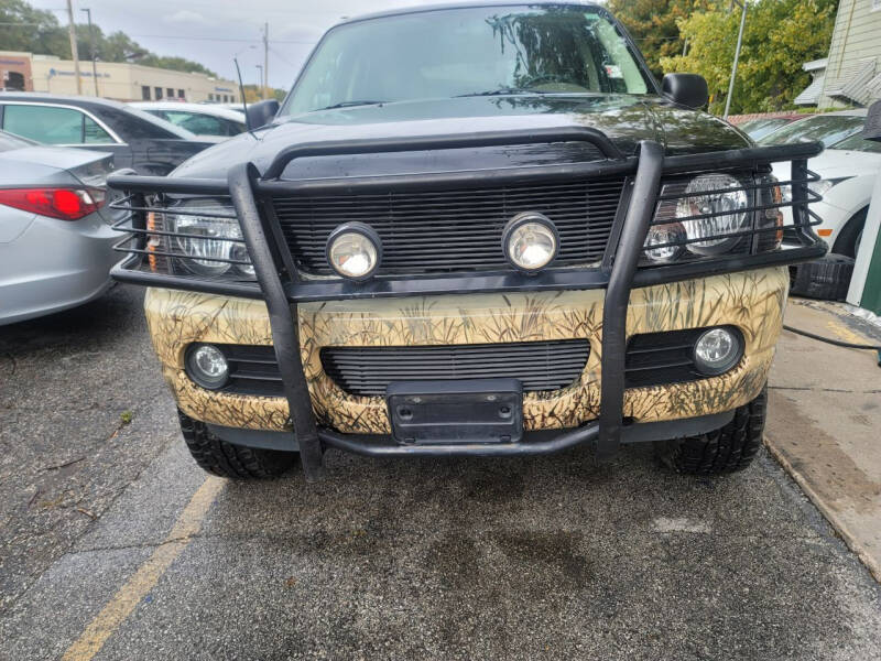 2004 Ford Explorer for sale at Unique Motors in Rock Island IL