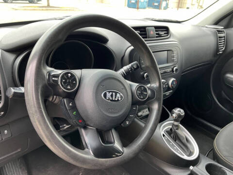 2016 Kia Soul +