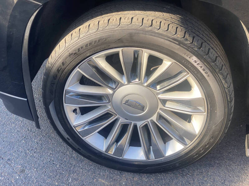 2015 Cadillac Escalade Platinum