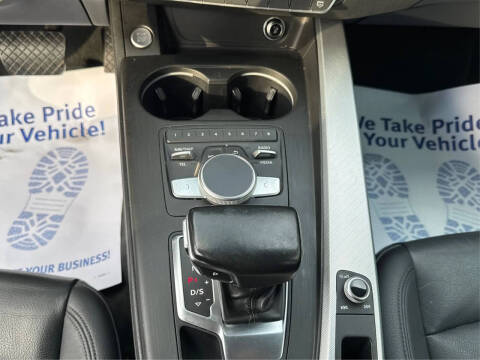 2017 Audi A4 2.0T quattro Premium