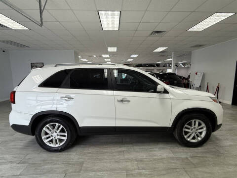 2014 Kia Sorento LX