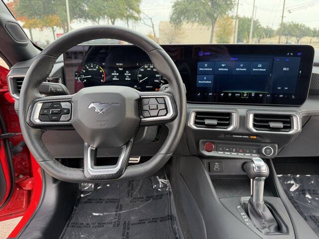 2025 Ford Mustang EcoBoost Premium