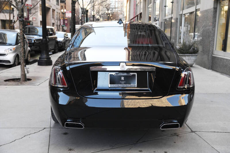 2025 Rolls-Royce Ghost