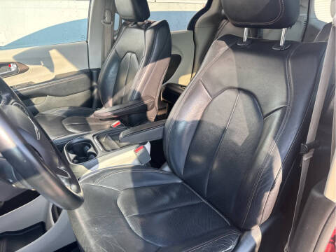 2018 Chrysler Pacifica Touring L