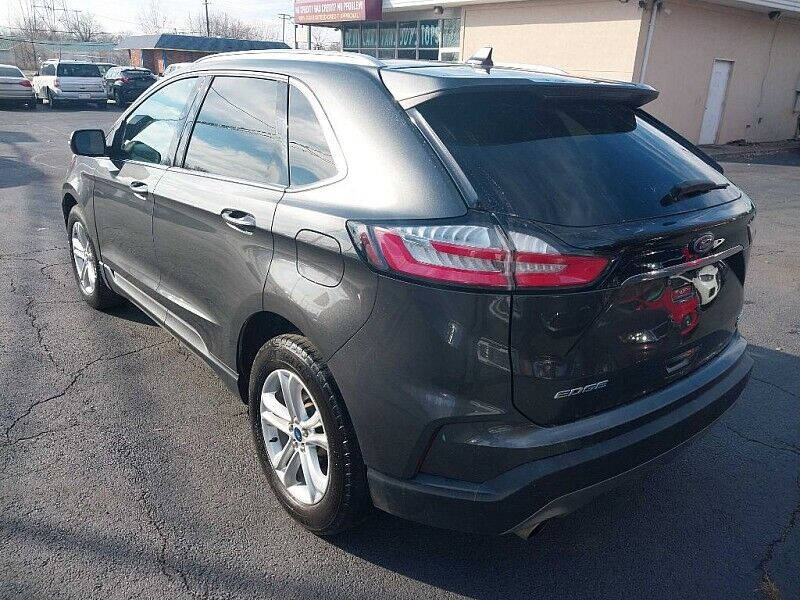 2020 Ford Edge