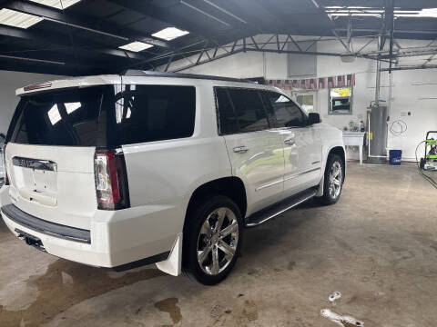 2017 GMC Yukon Denali