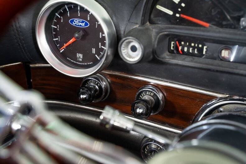 1955 Ford Thunderbird