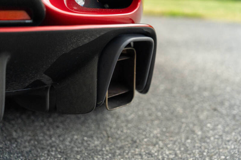 2023 Ferrari 812 Competizione