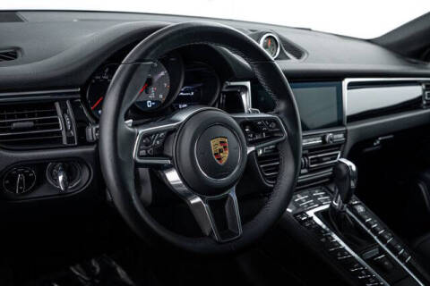 2021 Porsche Macan S