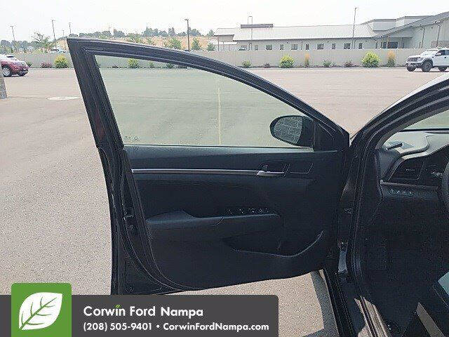 2020 Hyundai Elantra