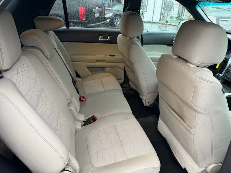 2013 Ford Explorer
