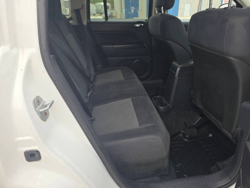 2011 Jeep Compass Sport