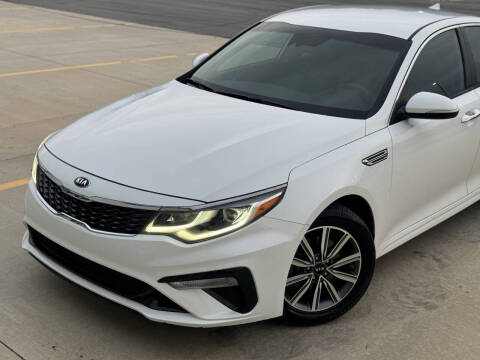 2019 Kia Optima LX