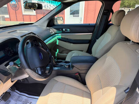 2017 Ford Explorer