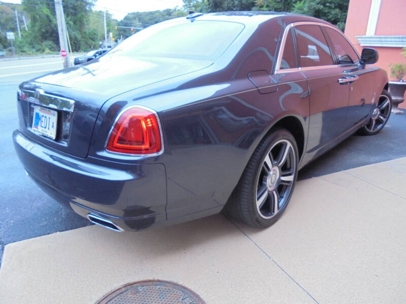 2011 Rolls-Royce Ghost Base photo 30