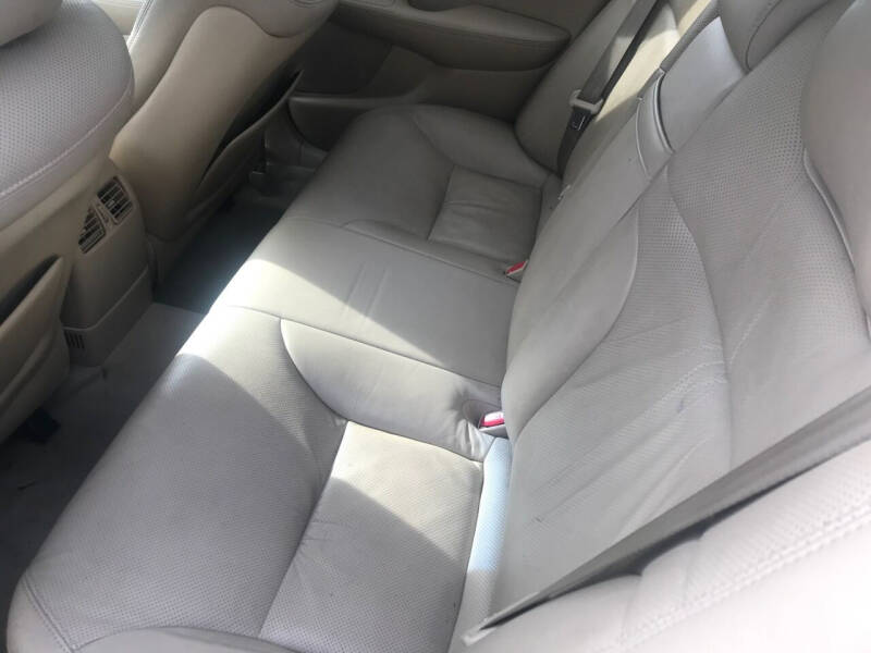 2005 Lexus ES 330