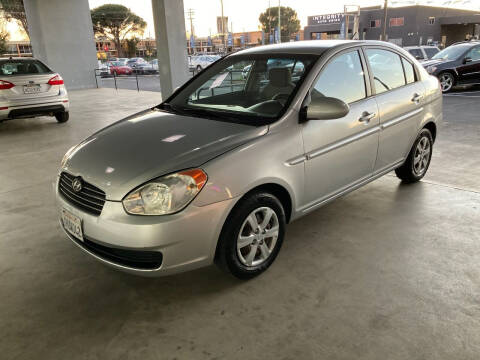 2009 Hyundai Accent for sale at Vision Auto Sales in Sacramento CA